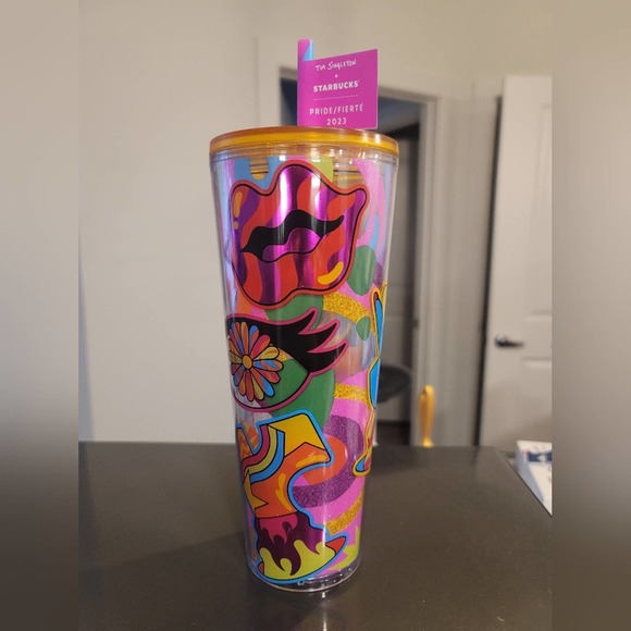 Starbucks Pride 2023 Collection - Picture 6 of 16
